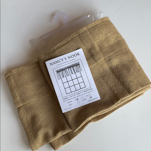 Nancy’s Nook Burlap Valence
